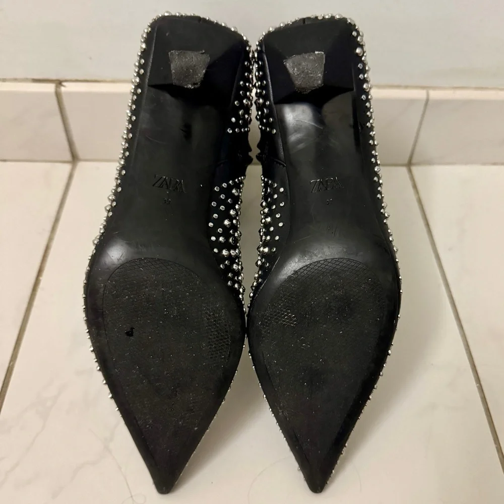 Zara Black Studded  Heeled Ankle Boots - Size 8 - Picture 11 of 16